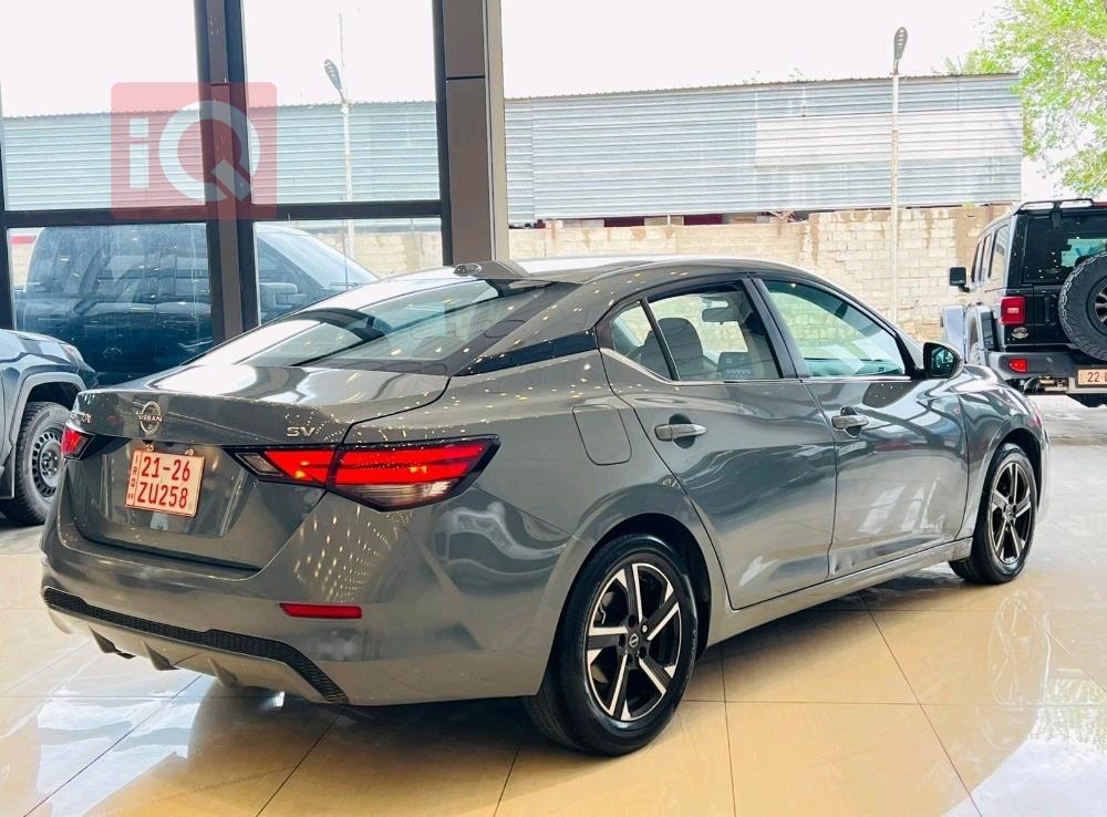 نيسان سنترا